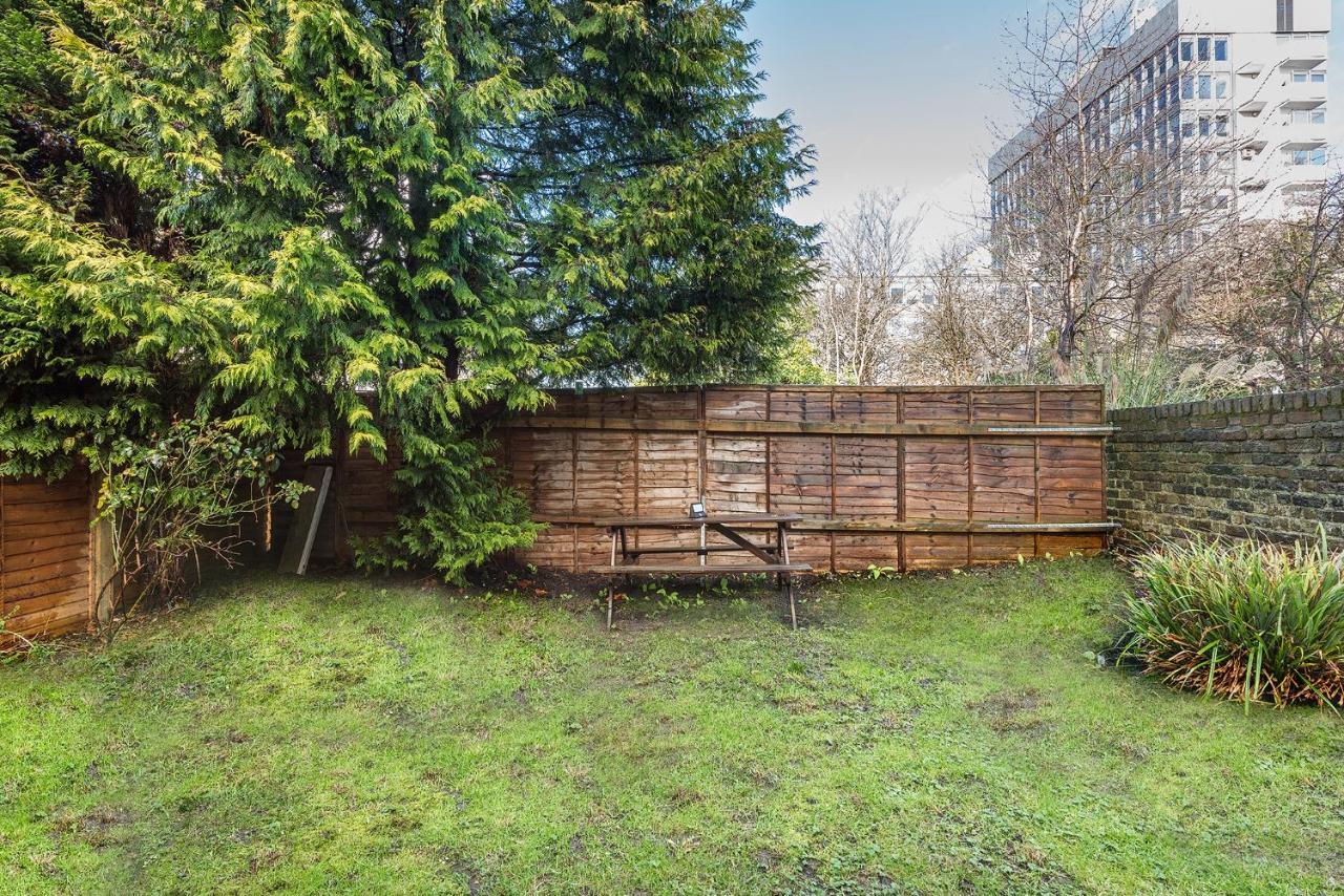 Heart Of Ealing With Garden Londres