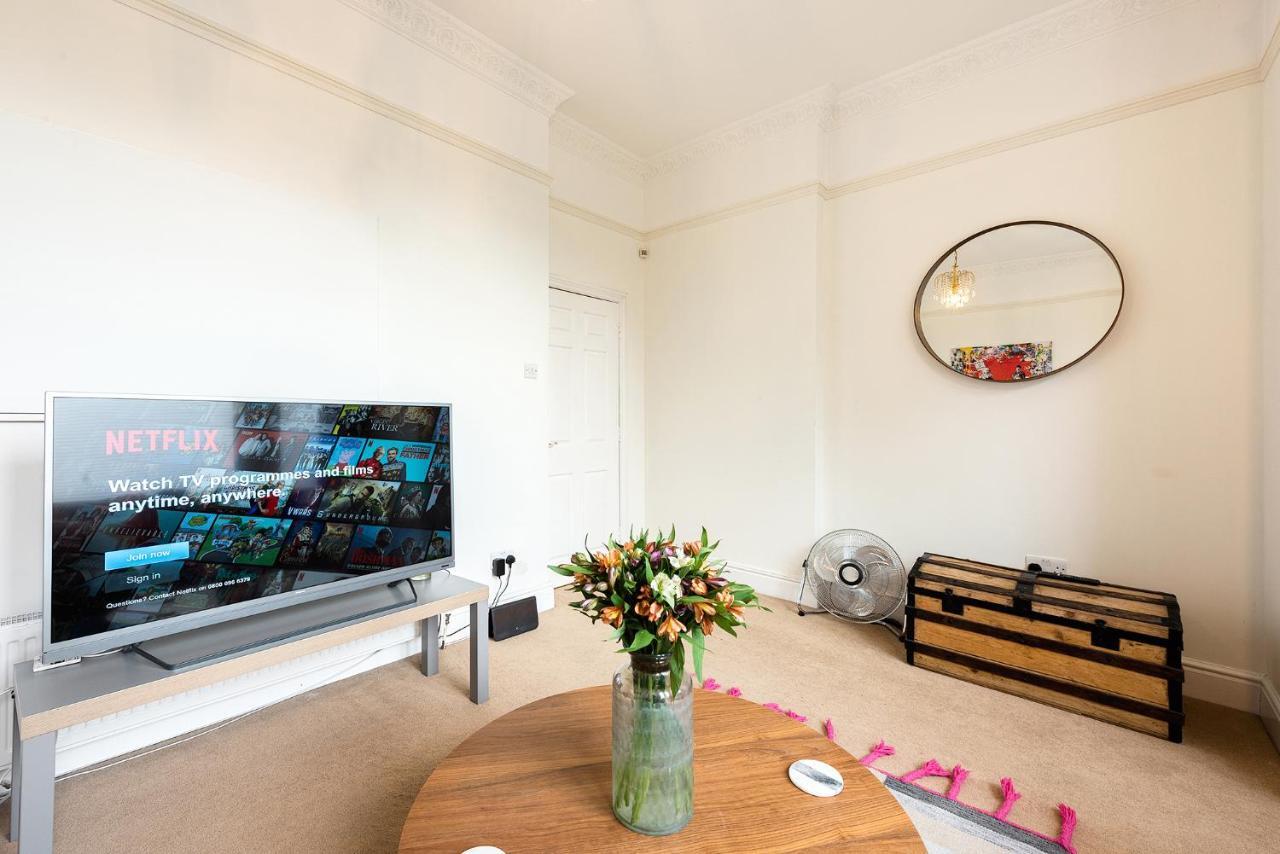 Apartamento Heart Of Ealing With Garden